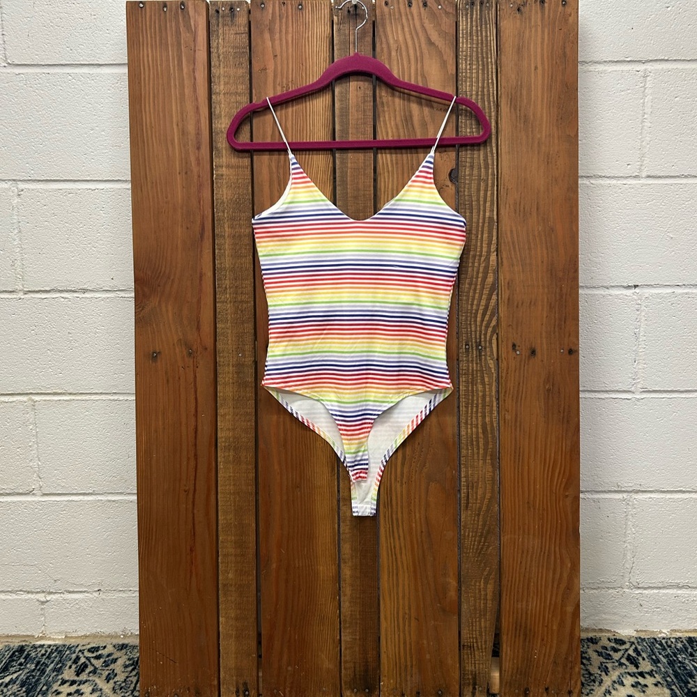 Gaze brand size small multicolored bodysuit
